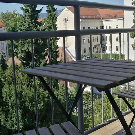 מריבור City Center Park View Appartment מראה חיצוני תמונה